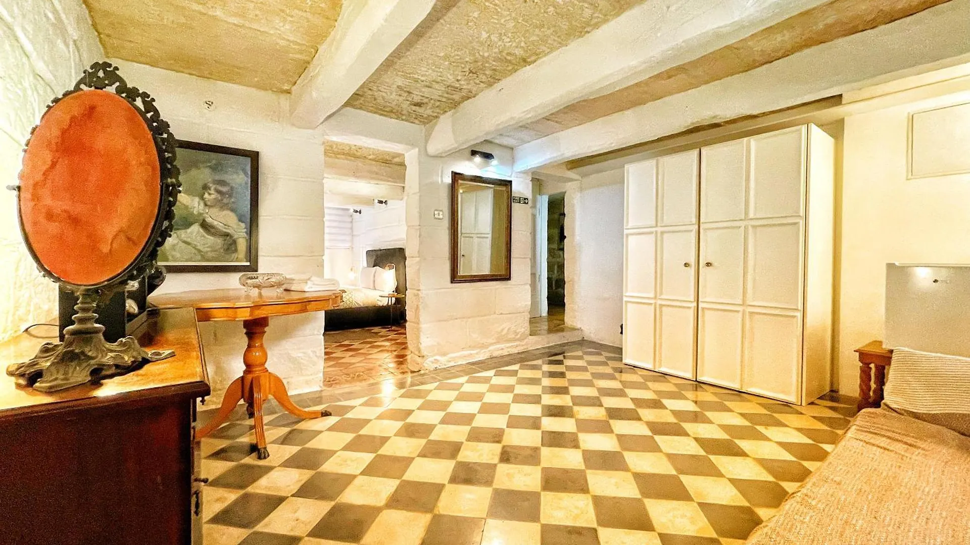 House Of Pomegranates By Holi Hotel Sliema 3*,